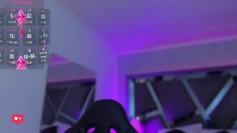    online show from October 9, 10:24 am