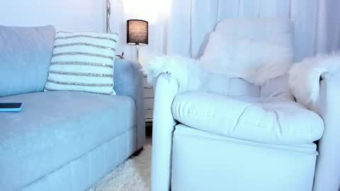 Allison online show from March 12, 1:14 am