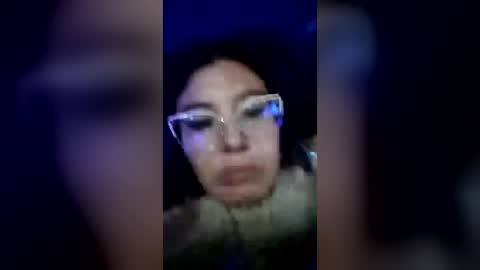 Snapshot of allisonlove_88 chatting on June 25, 12:21 am ALLISON online show from June 25, 12:21 am
