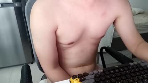 AllisonM online show from September 21, 6:26 am