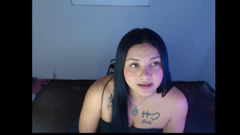 Snapshot of allisonn_smith18 chatting on May 23, 1:44 am Alisson online show from May 23, 1:44 am