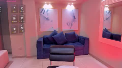 Allison Rogers online show from October 11, 7:01 pm