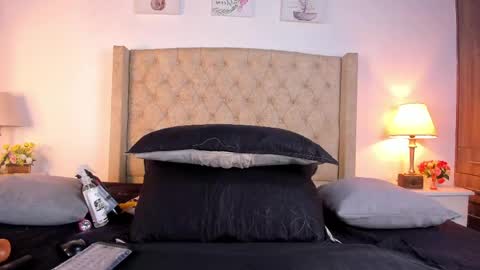 allisson online show from April 14, 12:11 pm