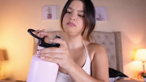 allisson online show from June 2, 12:07 pm