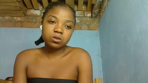 allizida01 online show from February 18, 6:26 pm