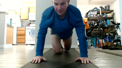 allnaked4 online show from February 23, 5:01 am