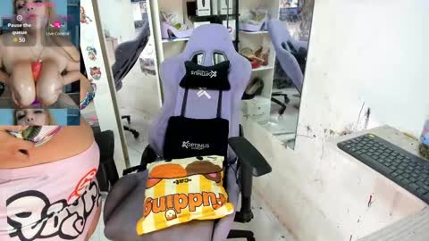 allsson_miller online show from October 17, 7:38 pm