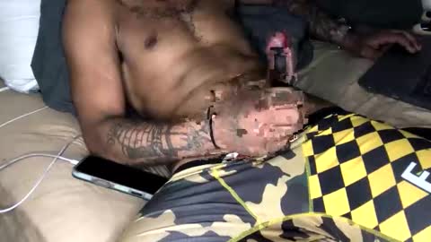 Snapshot of allthewayup10 chatting on January 20, 10:07 am allthewayup10 online show from January 20, 10:07 am