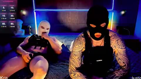 Justin online show from December 23, 8:03 pm