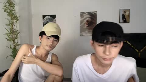 Snapshot of alluring_alpha chatting on June 18, 9:08 pm kim and josh online show from June 18, 9:08 pm