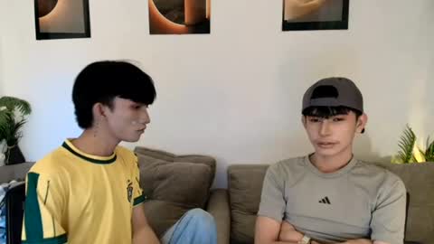 kim and josh online show from August 4, 6:43 pm