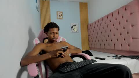 alluringangel01 online show from October 25, 2:30 am