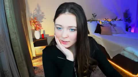 Snapshot of alluringeyess chatting on November 7, 4:40 pm alluringeyess online show from November 7, 4:40 pm