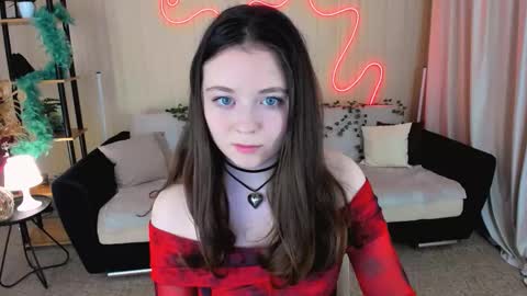 Snapshot of alluringeyess chatting on November 9, 4:16 pm alluringeyess online show from November 9, 4:16 pm