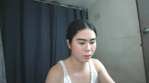 alluringluna69 online show from May 6, 4:01 pm