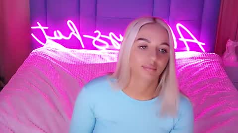 AlwaysHot online show from November 29, 2:47 am