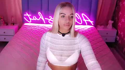 AlwaysHot online show from April 12, 2:16 am