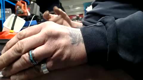 allwolf0323 online show from February 13, 5:58 am