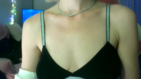 Ally Girl In Her Ally World online show from February 19, 11:17 am