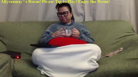Allyssamay online show from December 30, 3:14 am