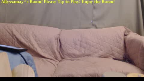 Allyssamay online show from November 14, 4:11 am