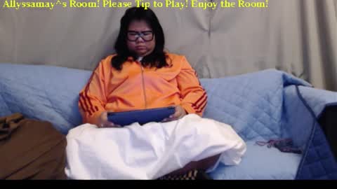 Snapshot of allyssamay chatting on March 4, 3:56 am Allyssamay online show from March 4, 3:56 am
