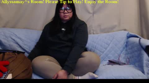 Snapshot of allyssamay chatting on March 11, 4:18 am Allyssamay online show from March 11, 4:18 am