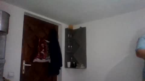 Alma online show from December 13, 8:47 pm