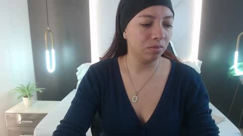 ALMA FENIX  online show from December 7, 12:13 pm