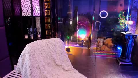 Alma online show from February 17, 8:44 am