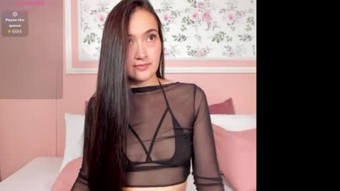 Snapshot of alma_ssweet chatting on June 22, 4:09 am Alma Sweet online show from June 22, 4:09 am
