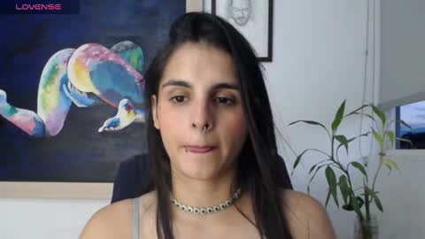 Snapshot of alma_sweet chatting on December 4, 10:51 pm Arhantxa online show from December 4, 10:51 pm