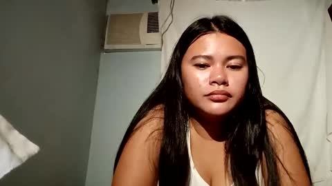 Snapshot of almacia chatting on February 19, 6:09 am almacia online show from February 19, 6:09 am