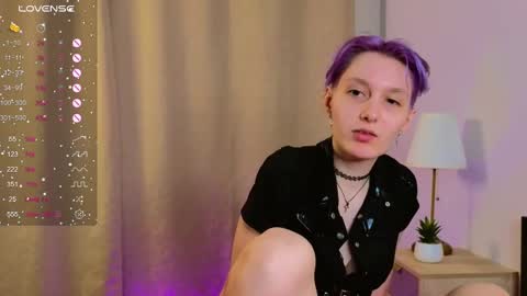 almawood online show from February 22, 2:30 pm