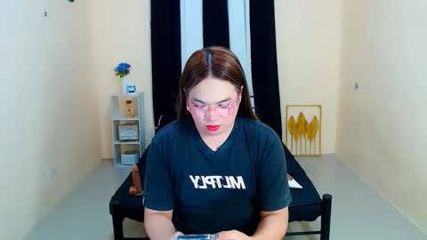 Snapshot of almirablont13 chatting on September 29, 6:13 pm Almira online show from September 29, 6:13 pm