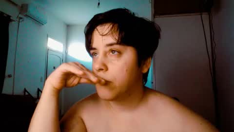 Almond online show from December 19, 8:49 pm