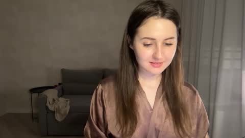 Snapshot of almostinnocent_ chatting on October 16, 9:38 pm Anna online show from October 16, 9:38 pm