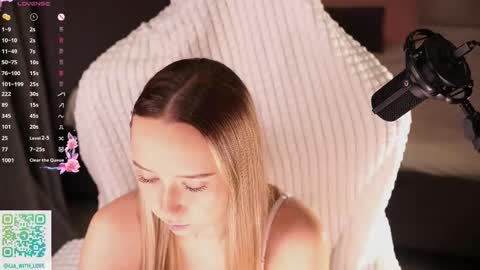 Lia online show from February 4, 2:39 am