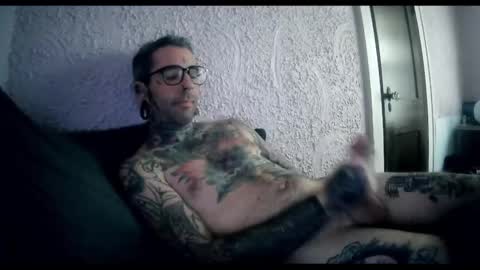 Aloe online show from November 18, 6:56 pm