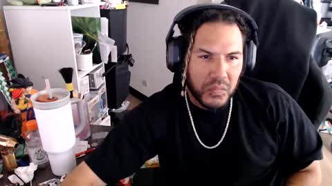 Snapshot of aloha_king chatting on May 25, 2:39 am simplyfaded online show from May 25, 2:39 am