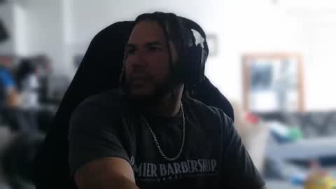 Snapshot of aloha_king chatting on June 20, 2:36 am simplyfaded online show from June 20, 2:36 am