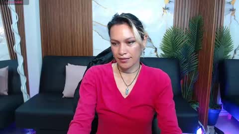 alonddra_tay online show from May 9, 11:37 am