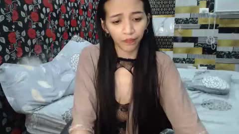 Snapshot of alondra_aleng_ereng chatting on January 14, 6:24 am Alondra  online show from January 14, 6:24 am