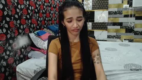 Snapshot of alondra_aleng_ereng chatting on January 15, 8:16 pm Alondra  online show from January 15, 8:16 pm
