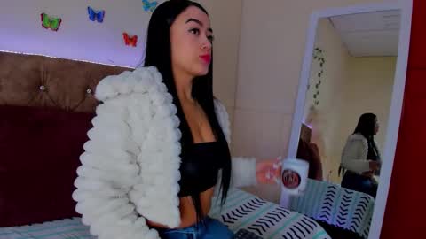 Alondra gomez online show from October 4, 10:24 am