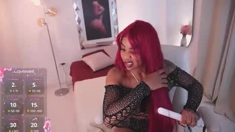 Alondra online show from October 30, 11:44 am