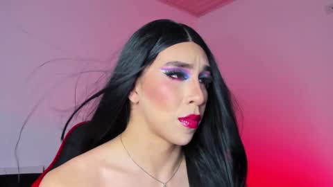 Hazel Bowie online show from September 18, 11:40 pm