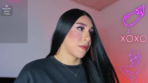 Hazel Bowie online show from October 13, 2:22 am