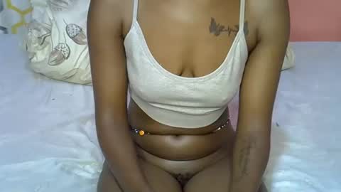 alorapavo online show from April 5, 8:17 pm