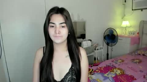 alovelydollnica online show from April 13, 1:22 am